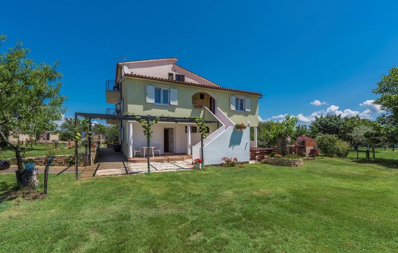 Apartments Stanko Fažana Zewnętrze zdjęcie