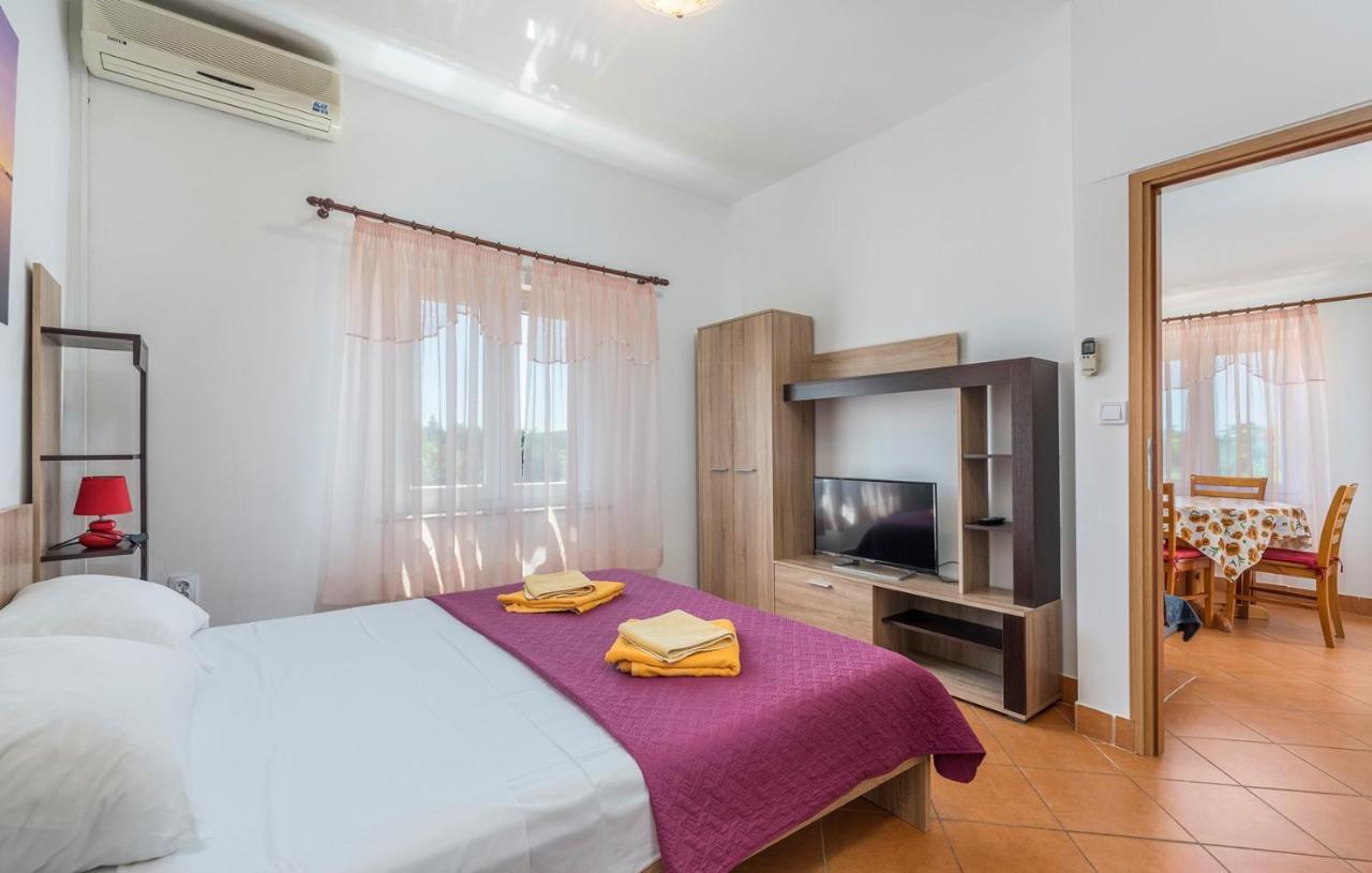 Apartments Stanko Fažana Zewnętrze zdjęcie